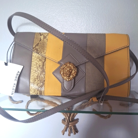 Anne Klein Yellow Snakeskin "Diana" Lioness Clutch Crossbody Bag - Picture 1 of 12